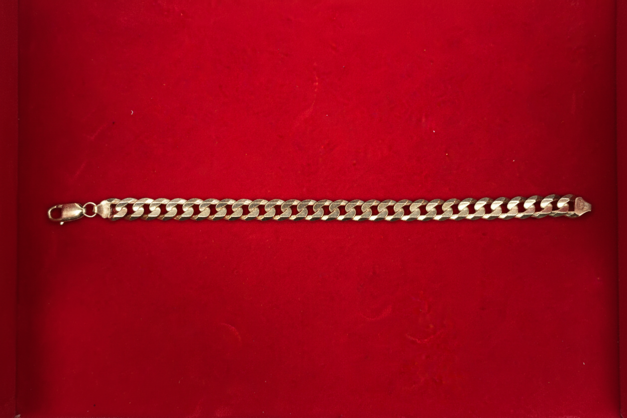 Cuban Flat Link Bracelet - Clean View